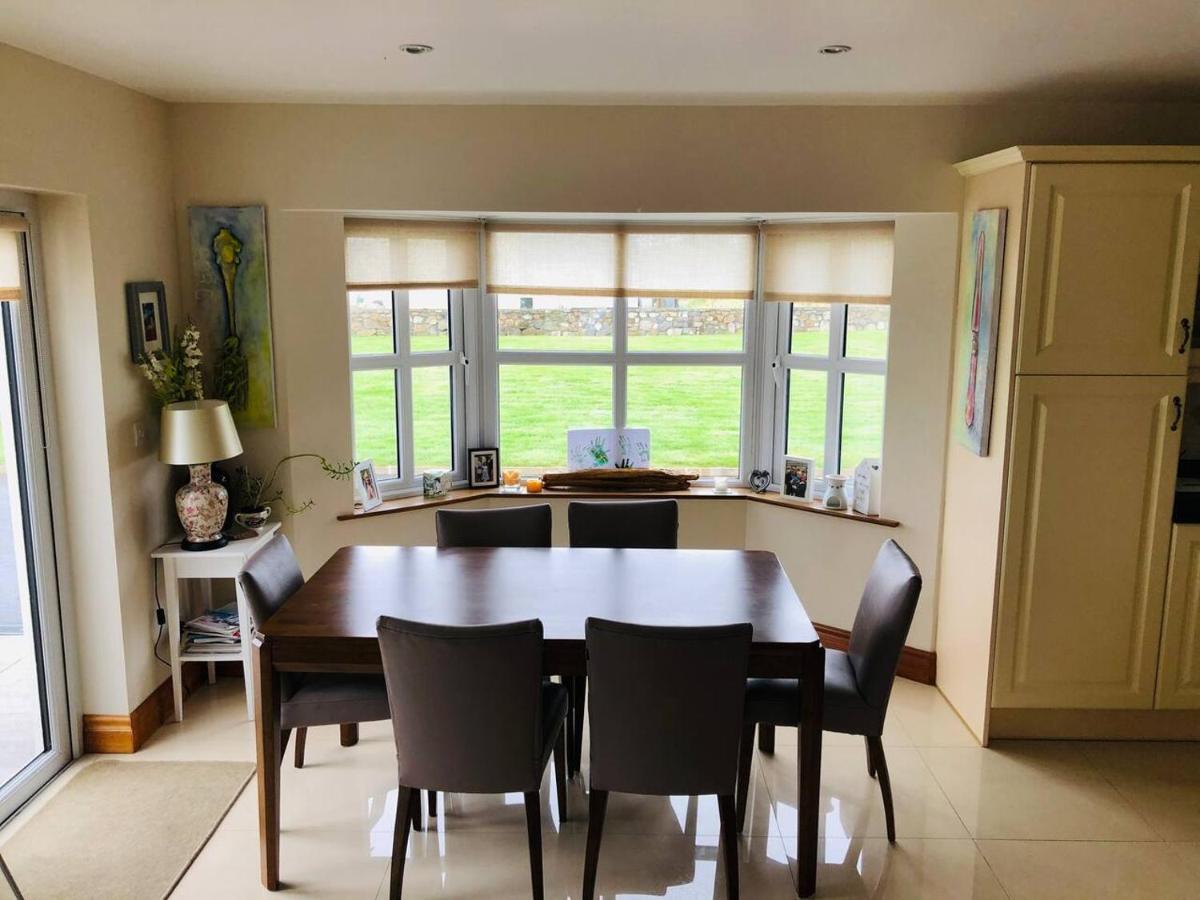 Connemara. 3 Bedroom, 8 Bed, Holiday Home Galway Exterior foto