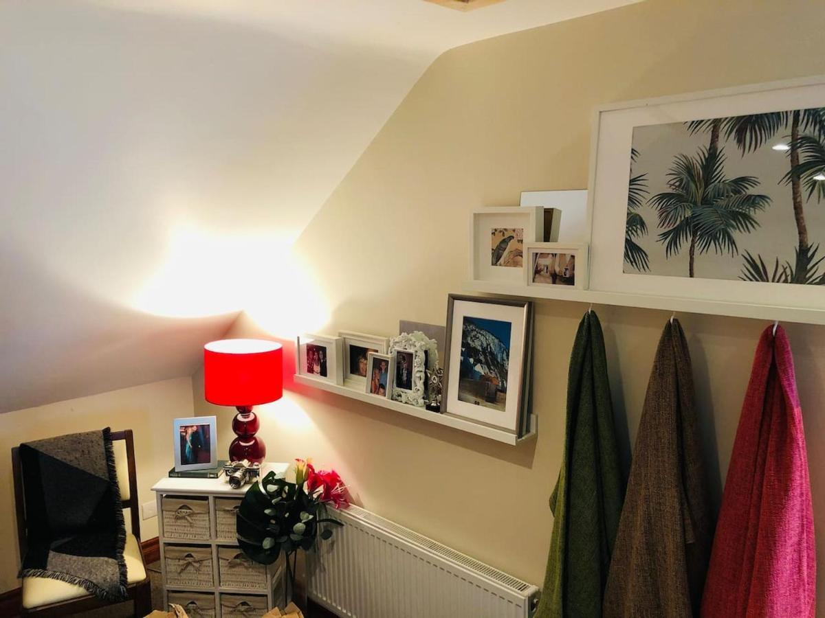Connemara. 3 Bedroom, 8 Bed, Holiday Home Galway Exterior foto